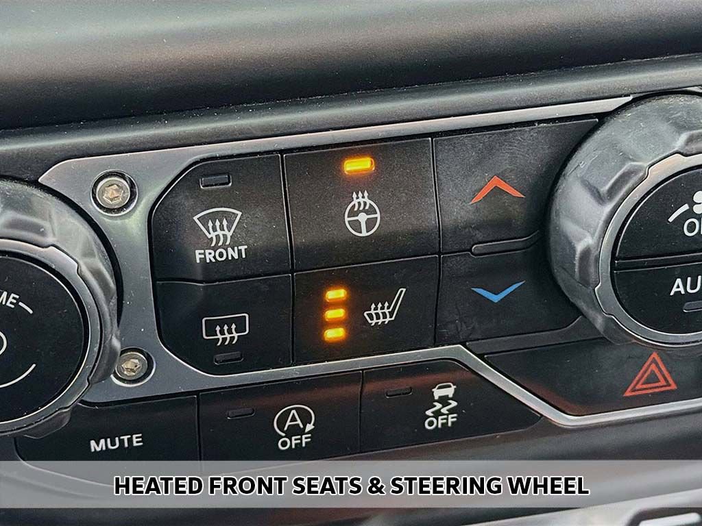 Used 2021 Jeep Wrangler Unlimited Sahara w/ Uconnect 4C Nav & Sound Group image 6