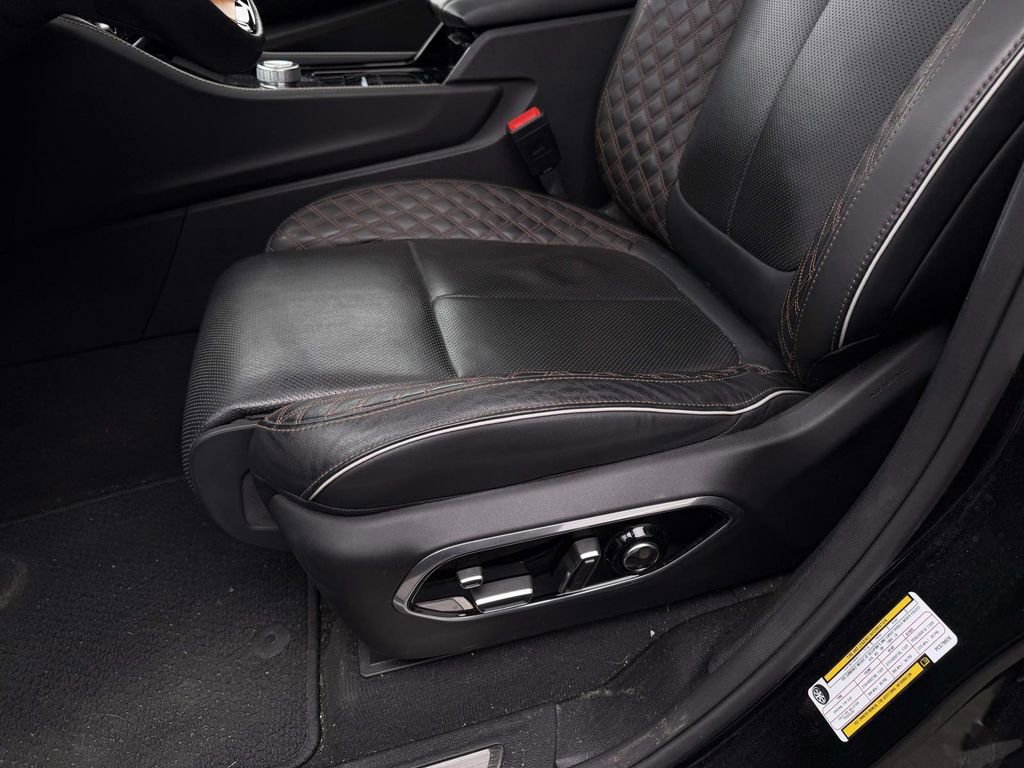 Used 2023 Jeep Grand Cherokee Summit image 17