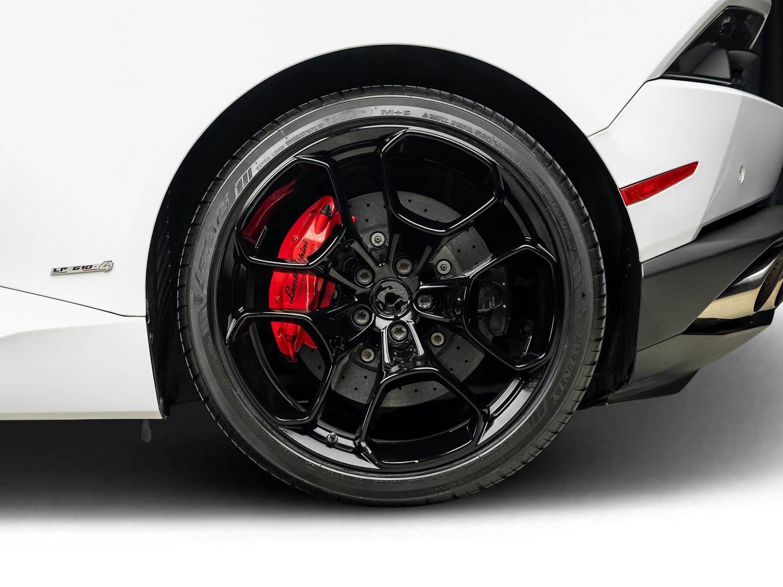 Used 2017 Lamborghini Huracan LP 610-4 image 29