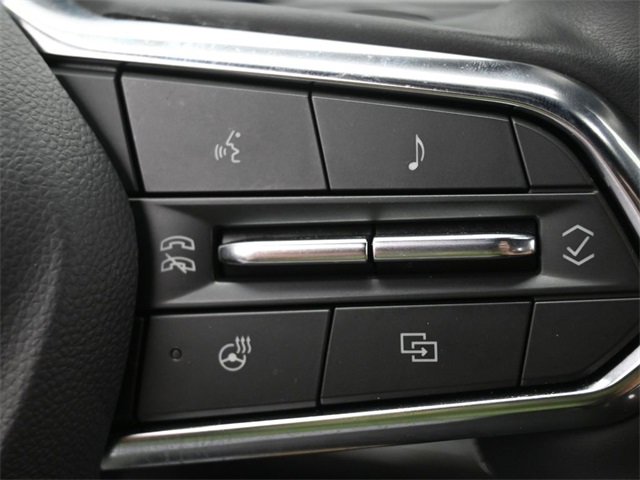 Used 2025 Chevrolet Equinox ACTIV w/ Safety and Technology Package image 24