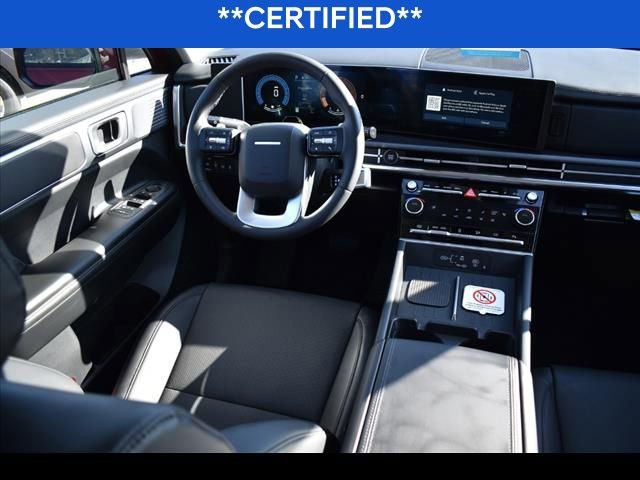 Certified 2025 Hyundai Santa Fe SEL image 4