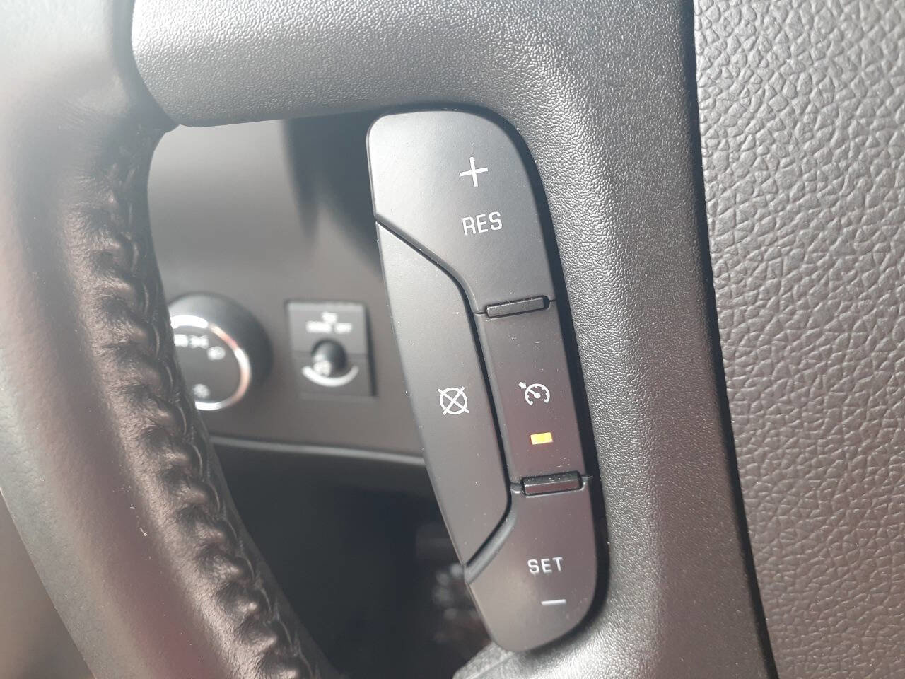 Used 2020 Chevrolet Express 3500 LS image 12