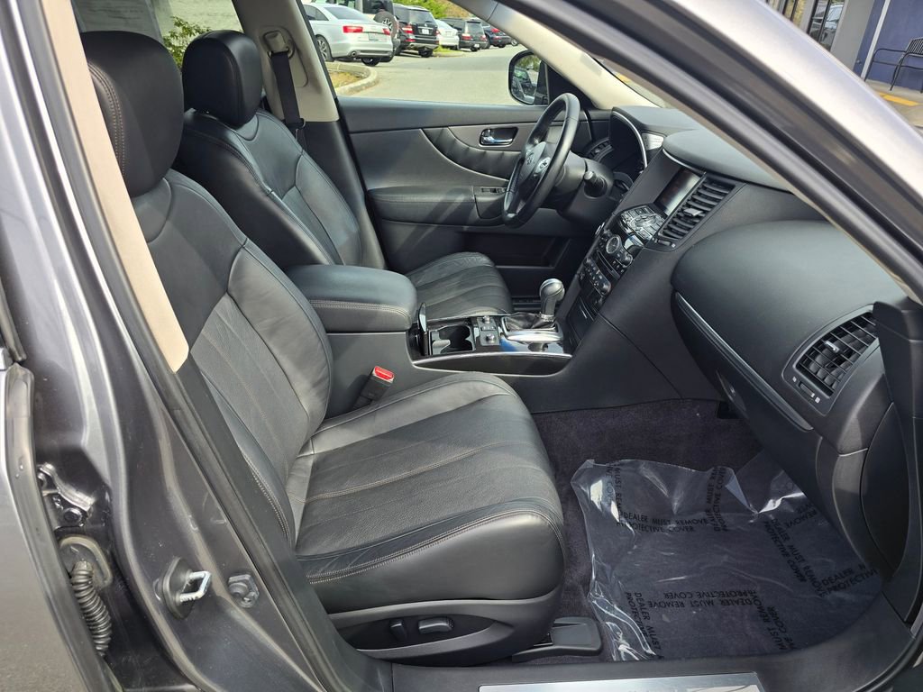 Used 2016 INFINITI QX70 2WD image 12