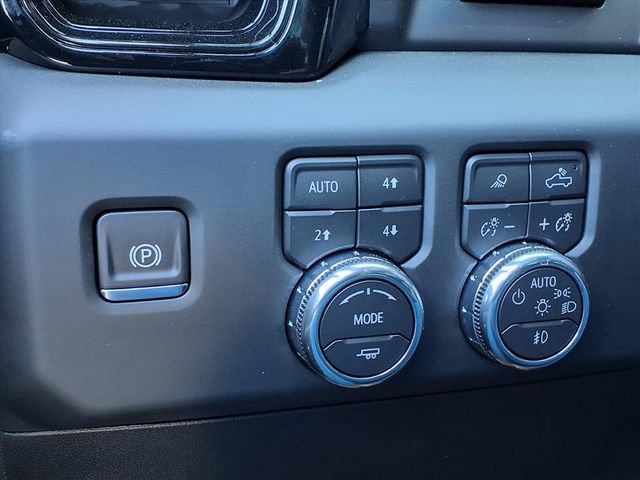 New 2026 GMC Sierra 1500 AT4 w/ AT4 Premium Package AWD/4WD image 24
