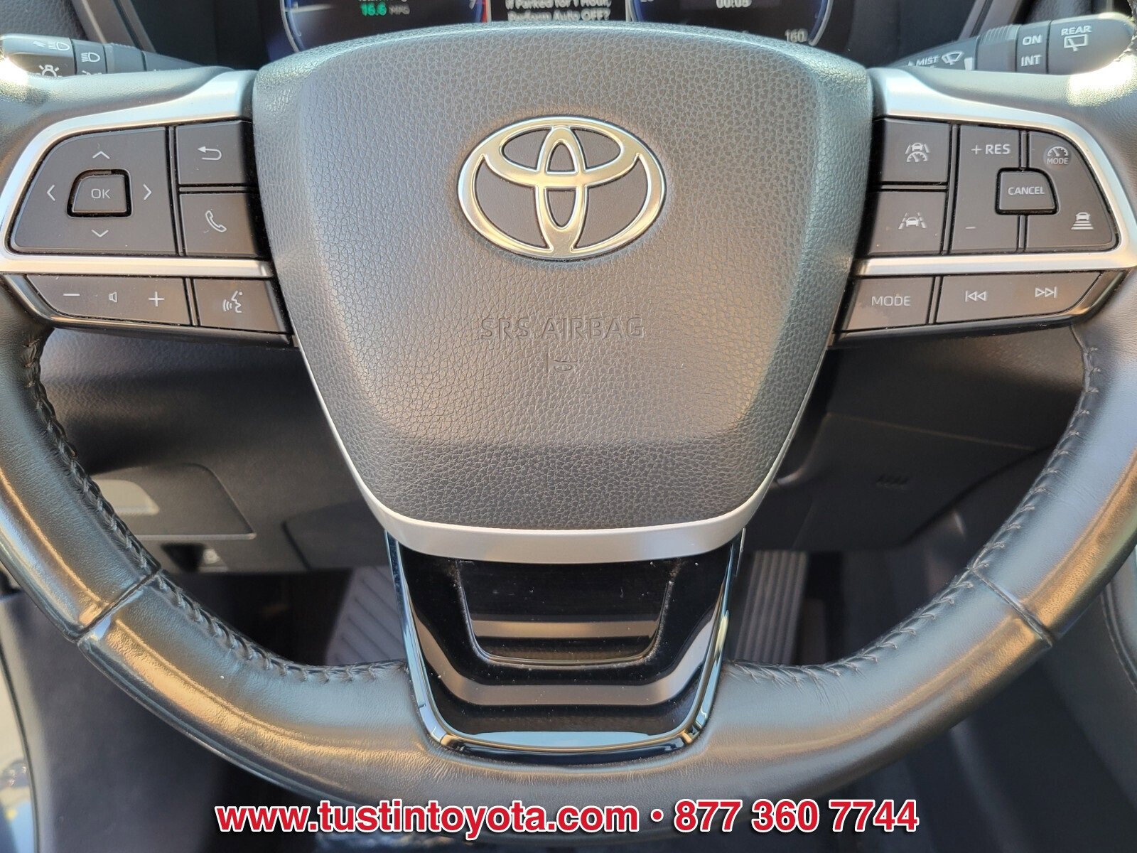 Used 2024 Toyota Grand Highlander Limited image 19