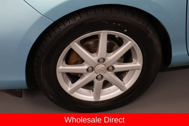 Used 2012 Toyota Prius C One image 7