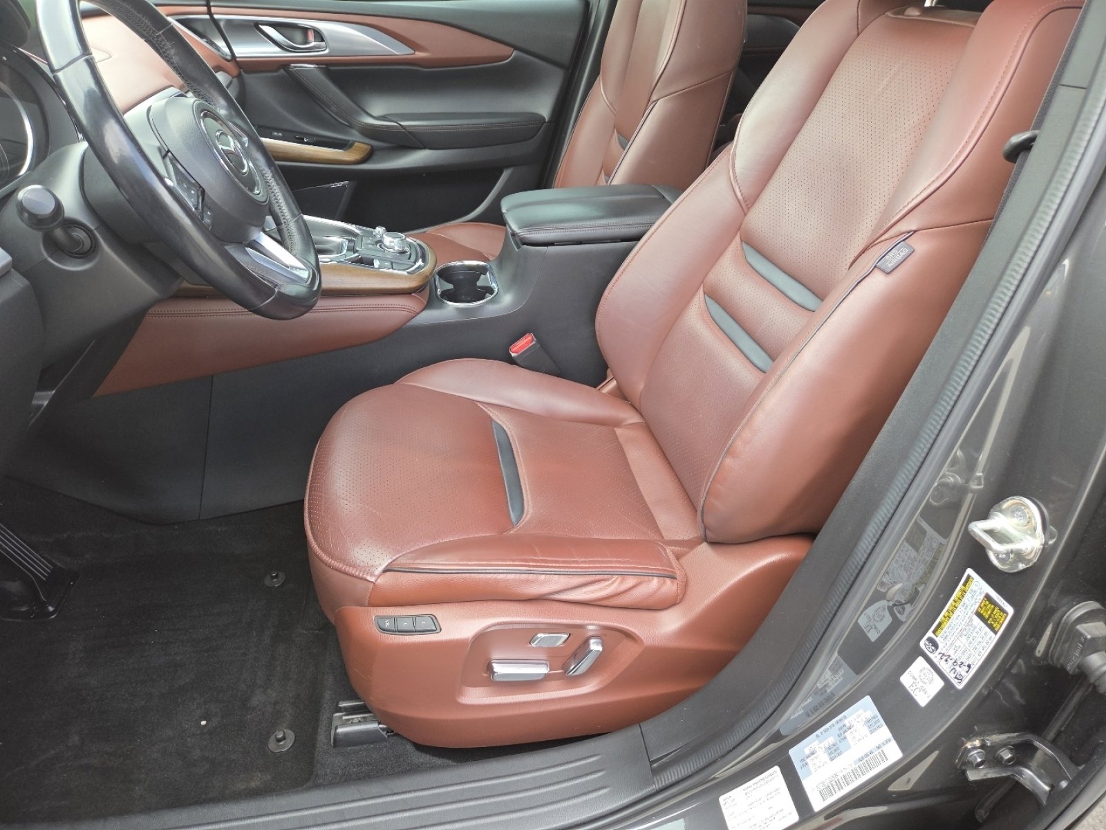 Used 2018 MAZDA CX-9 Signature AWD/4WD image 25