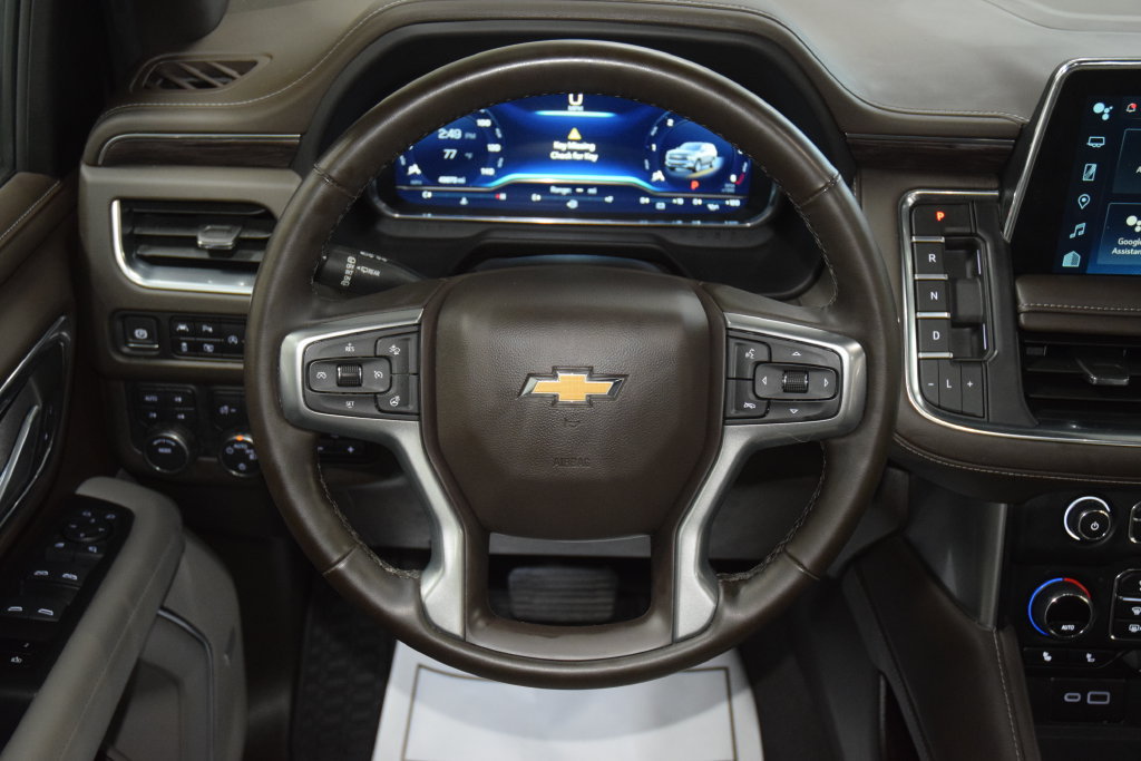 Used 2024 Chevrolet Suburban LT w/ LT Signature Package AWD/4WD image 37