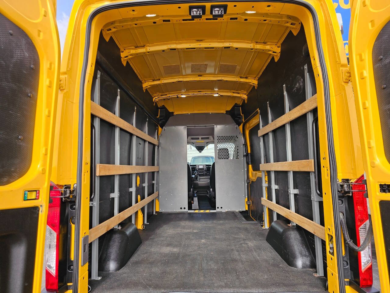 Used 2020 Ford Transit 250 250 3dr LWB High Roof Cargo Va w/ Load Area Protection Package image 11