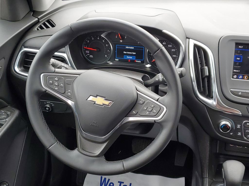 Used 2023 Chevrolet Equinox LT AWD/4WD image 24
