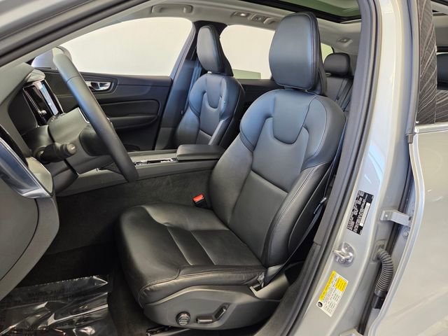 Certified 2023 Volvo XC60 B5 Core w/ Climate Package image 10