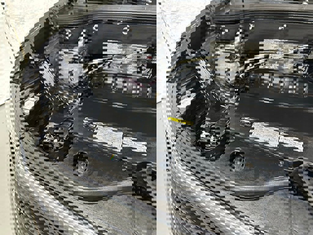 Used 2025 Volkswagen Atlas Cross Sport SE image 65