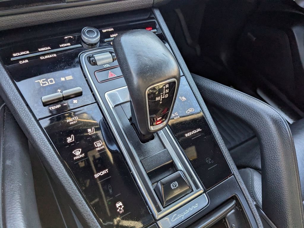 Used 2019 Porsche Cayenne image 21