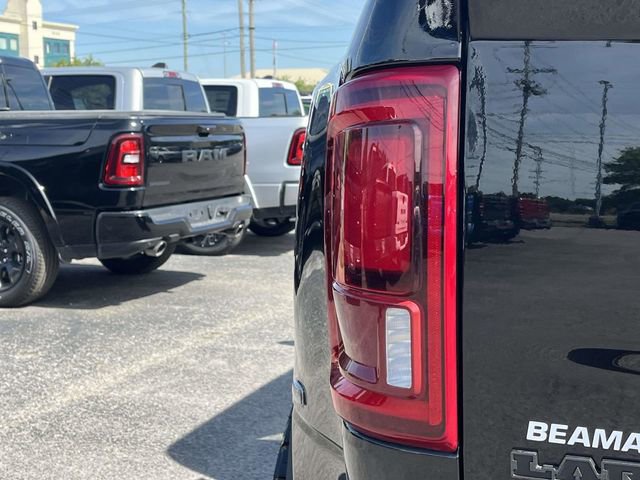 Used 2025 RAM 3500 Laramie AWD/4WD image 10