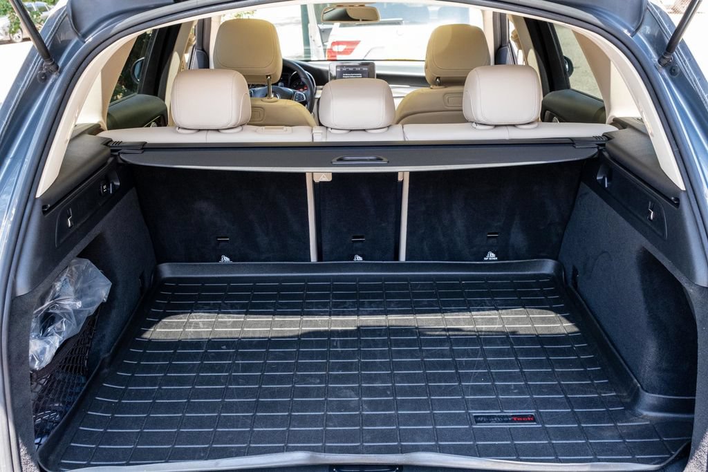 Used 2019 Mercedes-Benz GLC 300 image 33