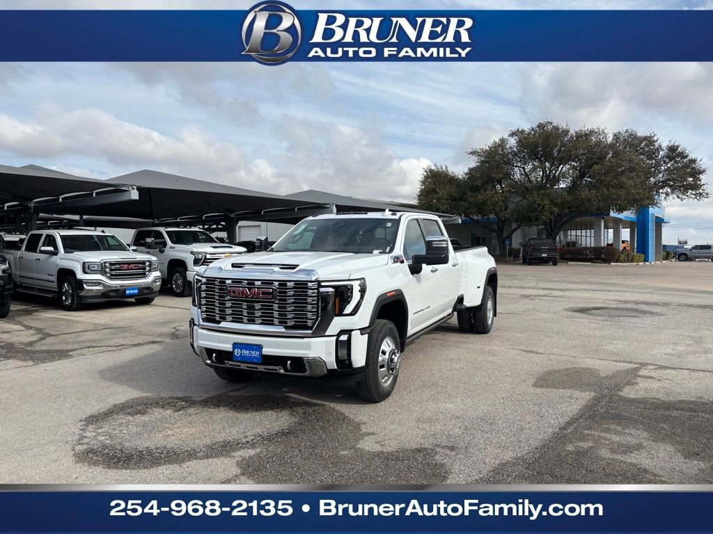 New 2026 GMC Sierra 3500 Denali w/ Denali Reserve Package image 1