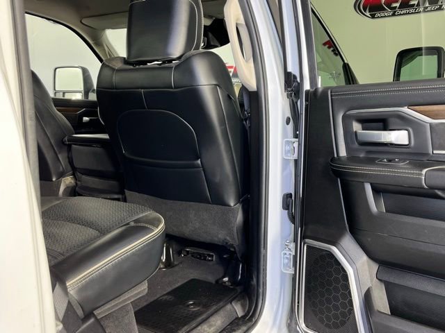 Used 2024 RAM 2500 Laramie w/ Safety Group image 28