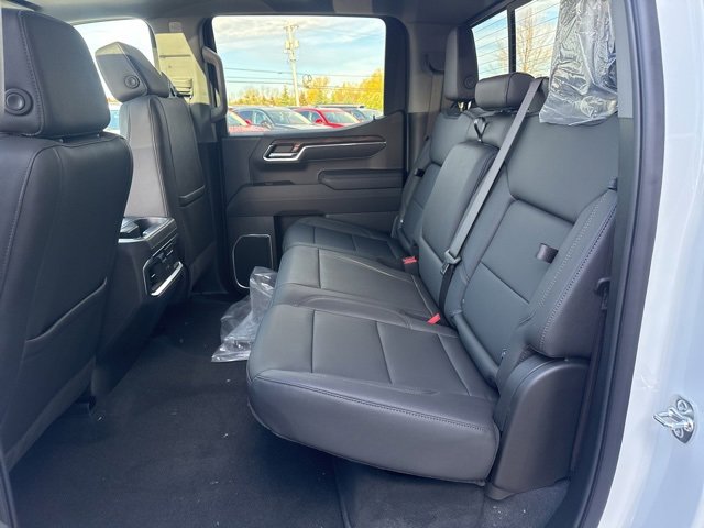 New 2026 GMC Sierra 1500 SLT w/ SLT Premium Plus Package image 32