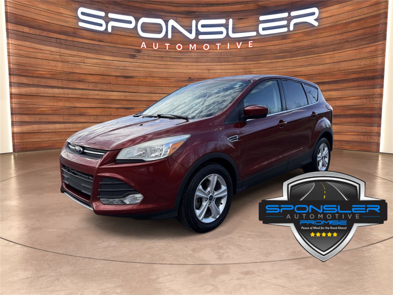 Used 2016 Ford Escape SE image 1