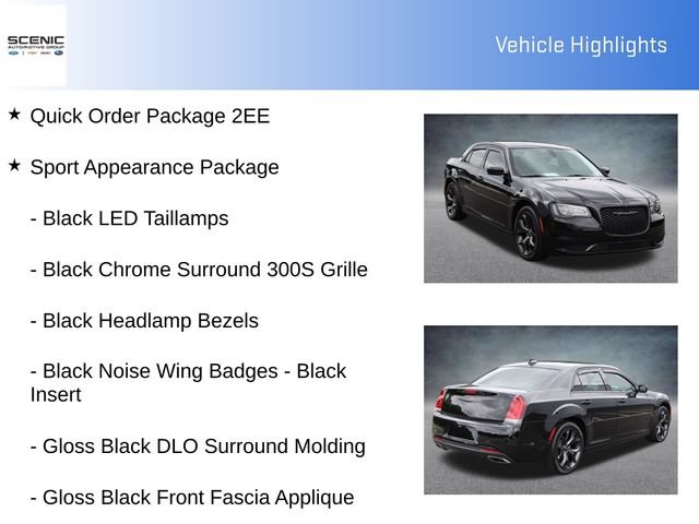 Used 2022 Chrysler 300 Touring w/ Sport Appearance Package RWD image 5