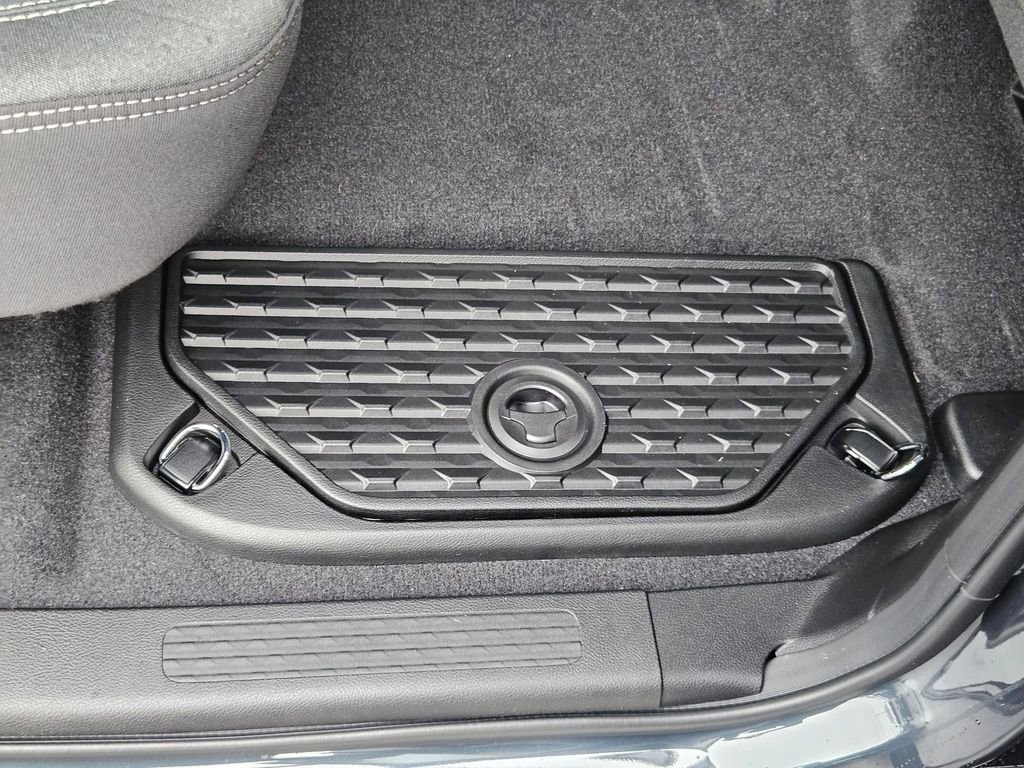 New 2026 RAM 1500 Big Horn AWD/4WD image 17
