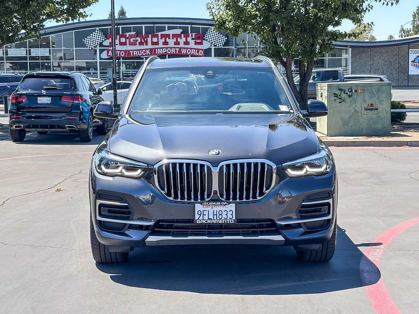 Used 2023 BMW X5 xDrive40i w/ Parking Assistance Package AWD/4WD image 6