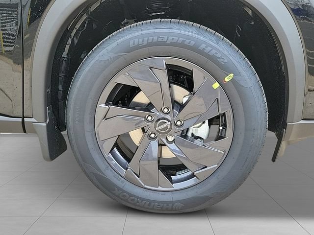 New 2026 Nissan Rogue SV AWD/4WD image 10