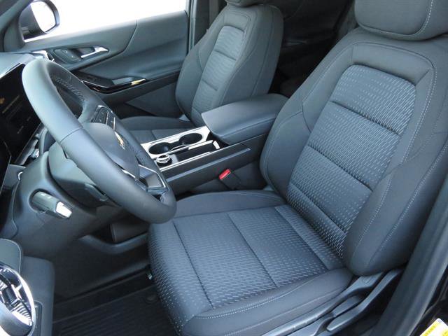 New 2026 Chevrolet Equinox LT w/ Convenience Package II image 16
