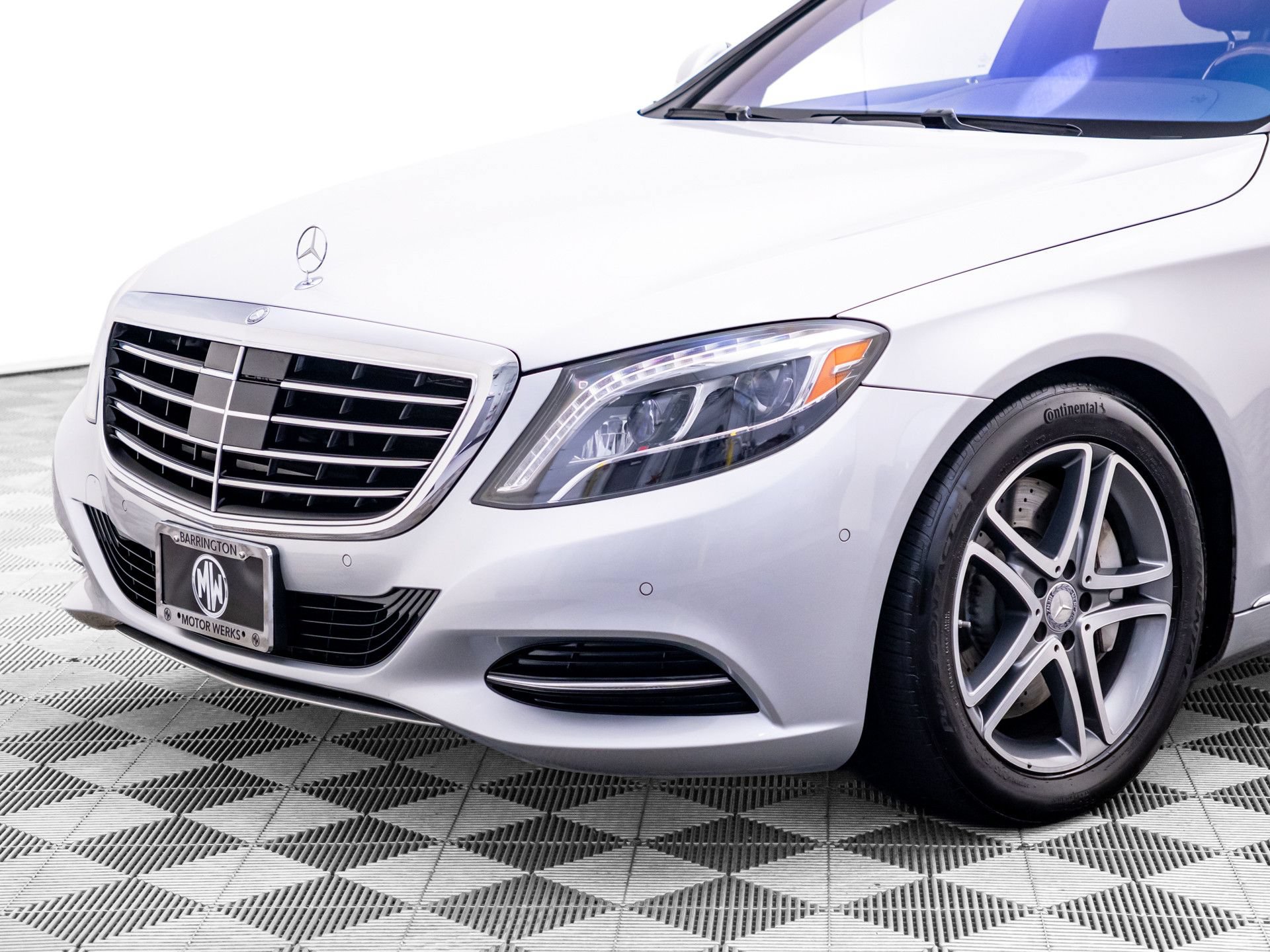 Used 2016 Mercedes-Benz S 550 4MATIC Sedan image 37