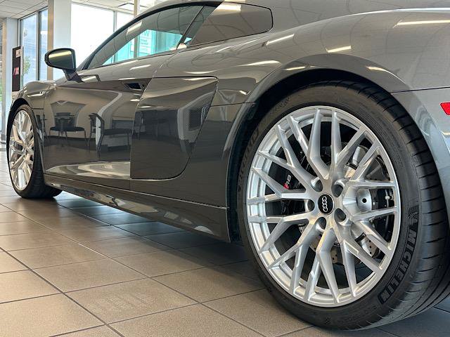 Used 2017 Audi R8 V10 AWD/4WD image 31