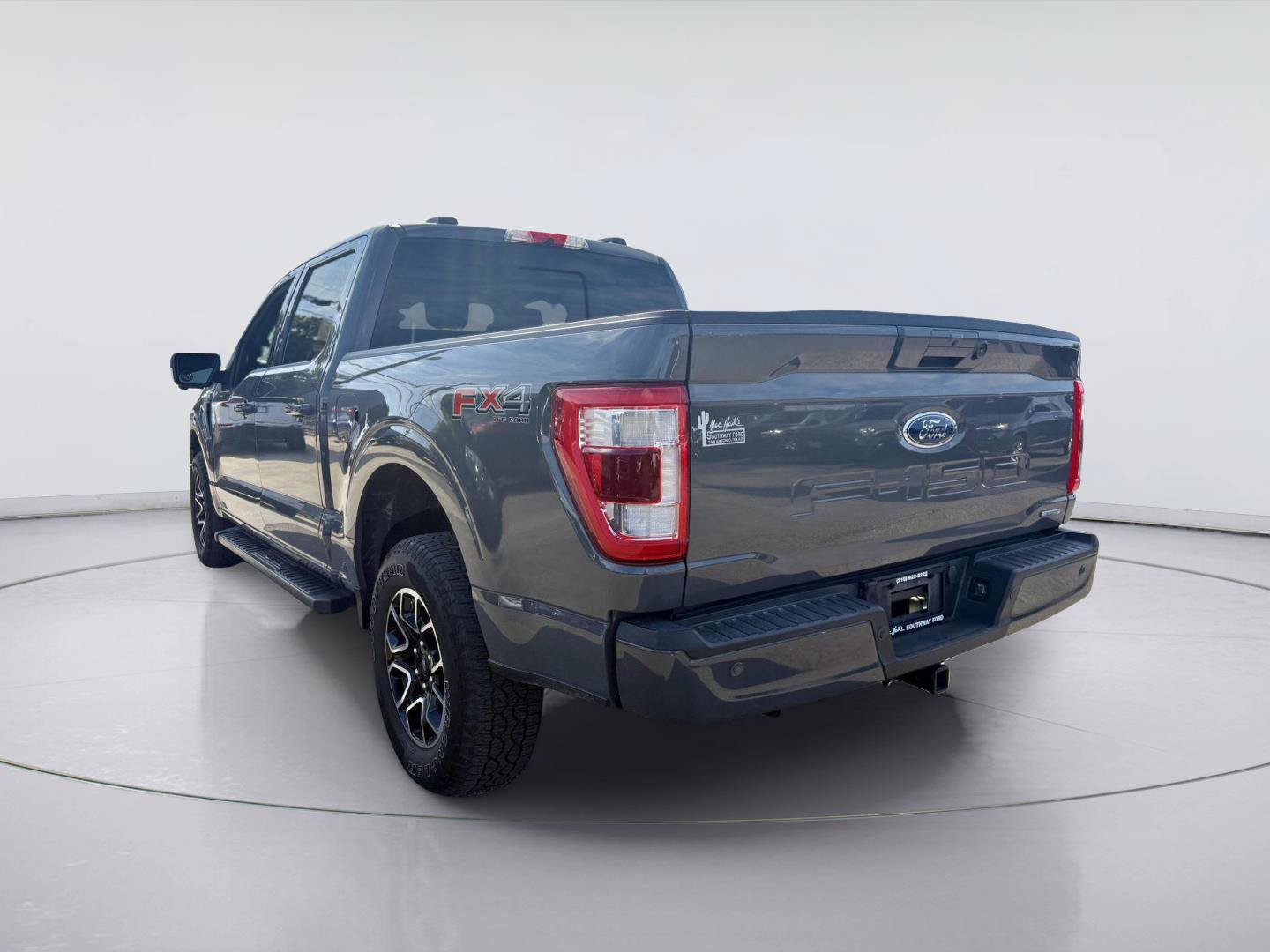 Used 2021 Ford F150 Lariat AWD/4WD image 7