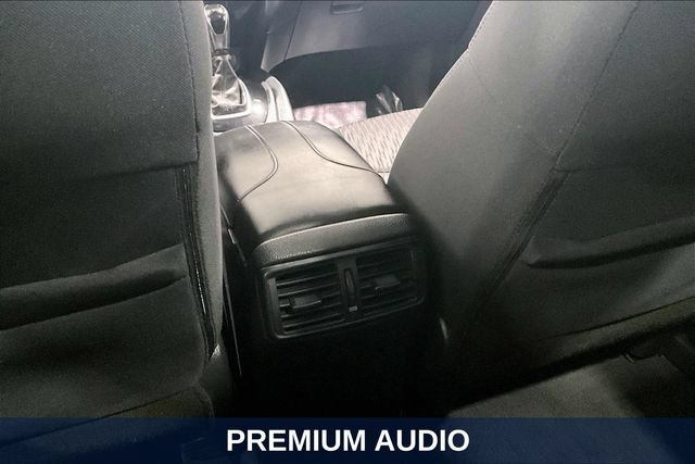 Used 2019 Nissan Rogue SV AWD/4WD image 13