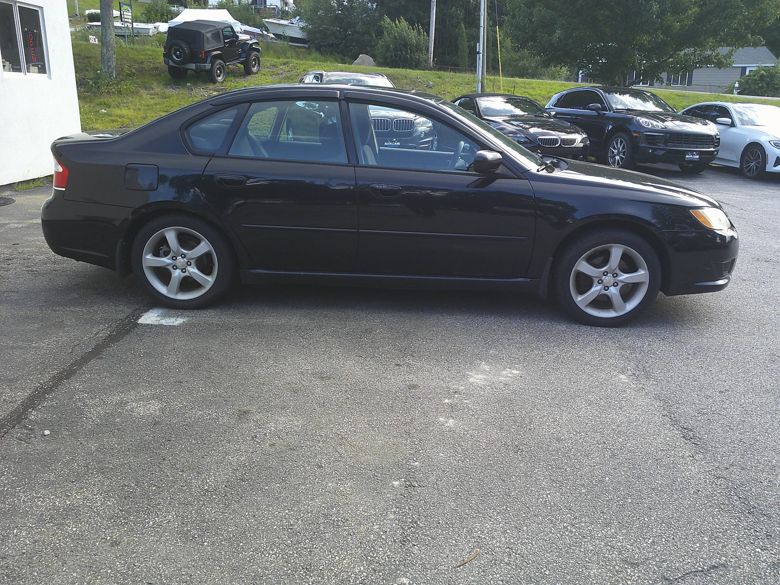Used 2009 Subaru Legacy 2.5i Special Edition AWD/4WD image 4