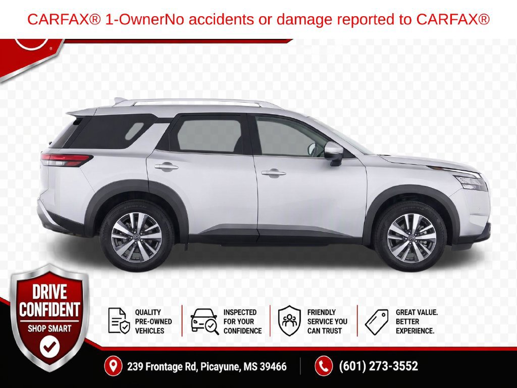 Used 2025 Nissan Pathfinder SL AWD/4WD image 9