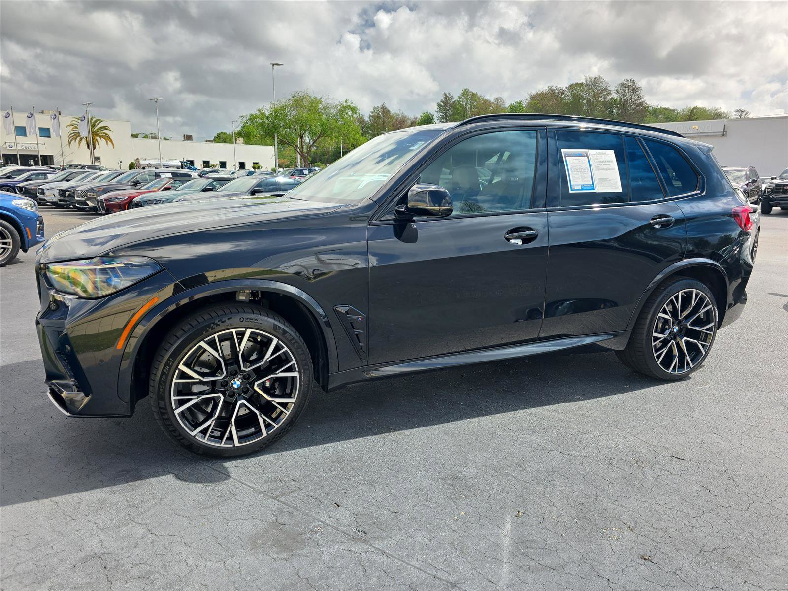 Used 2023 BMW X5 M w/ Competition Package image 7