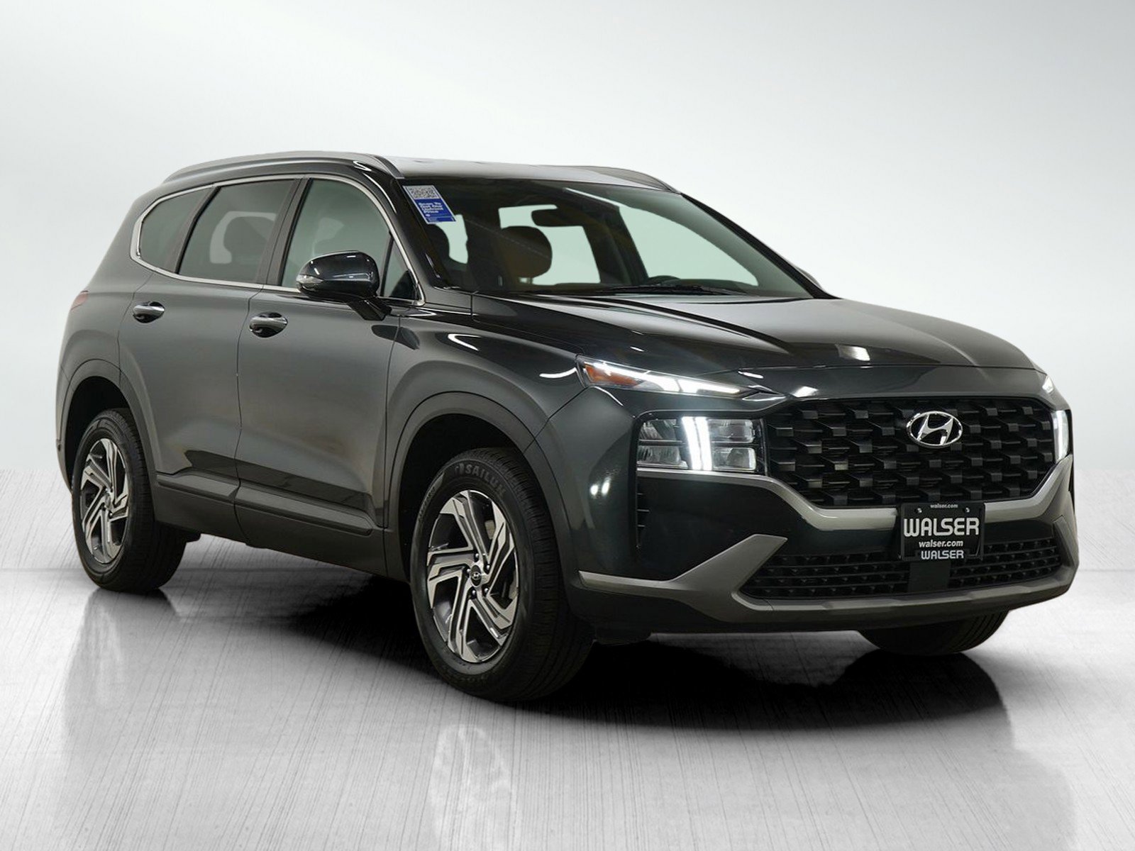 Used 2023 Hyundai Santa Fe SEL image 7