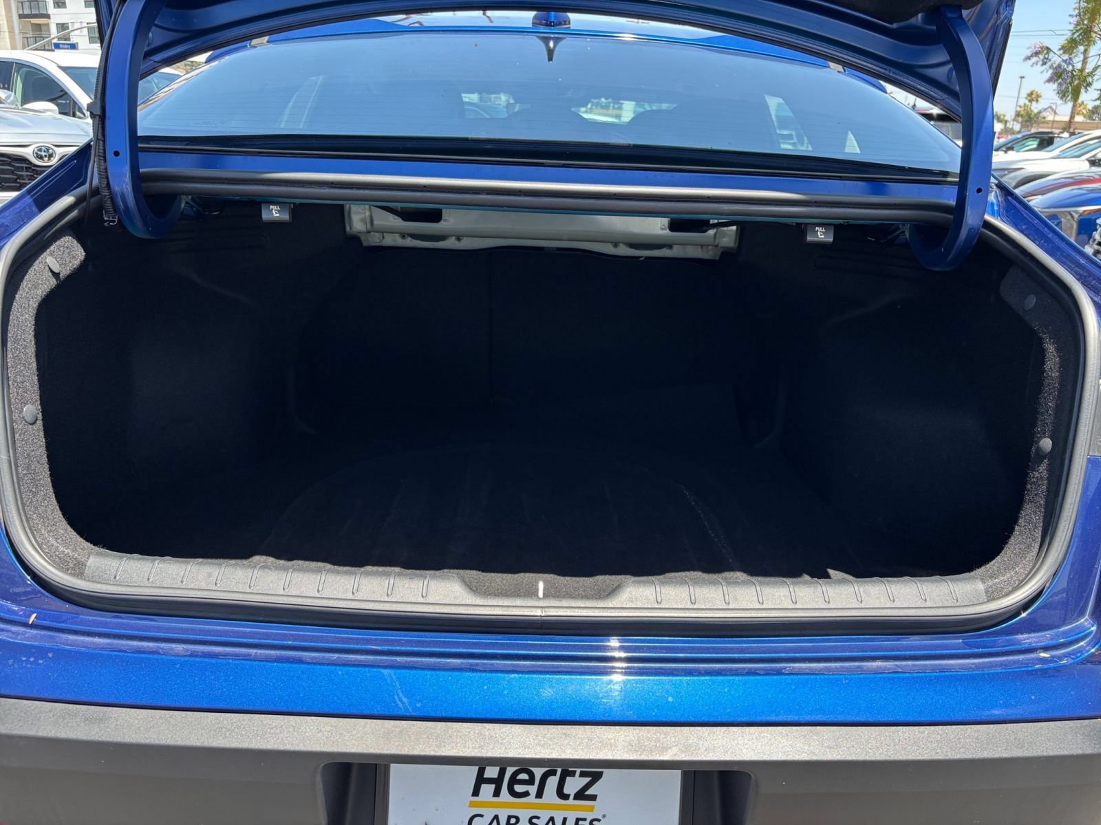 Used 2025 Kia K4 FWD image 31