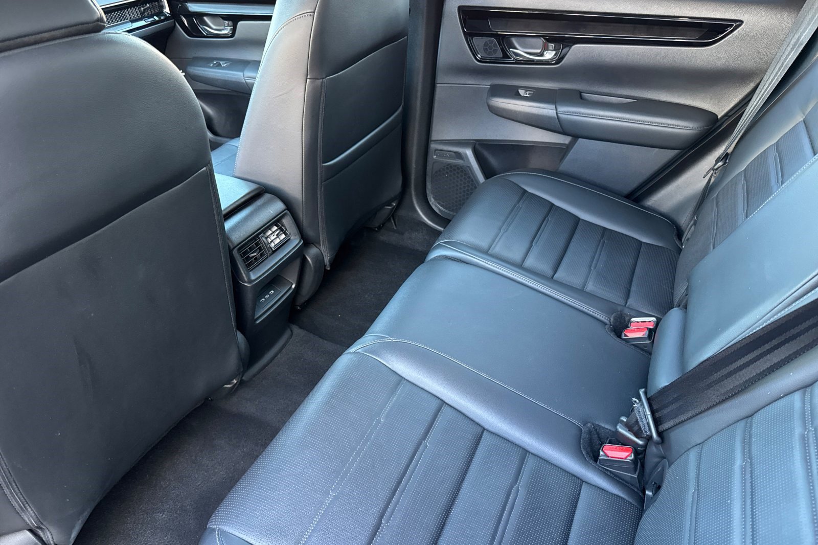 Used 2025 Honda CR-V EX-L image 26