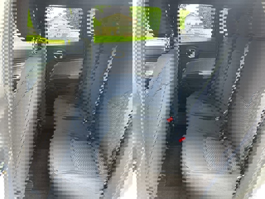 New 2025 Jeep Compass Sport image 12