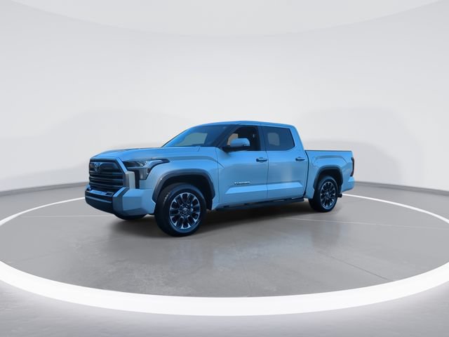 Used 2023 Toyota Tundra Limited AWD/4WD image 4