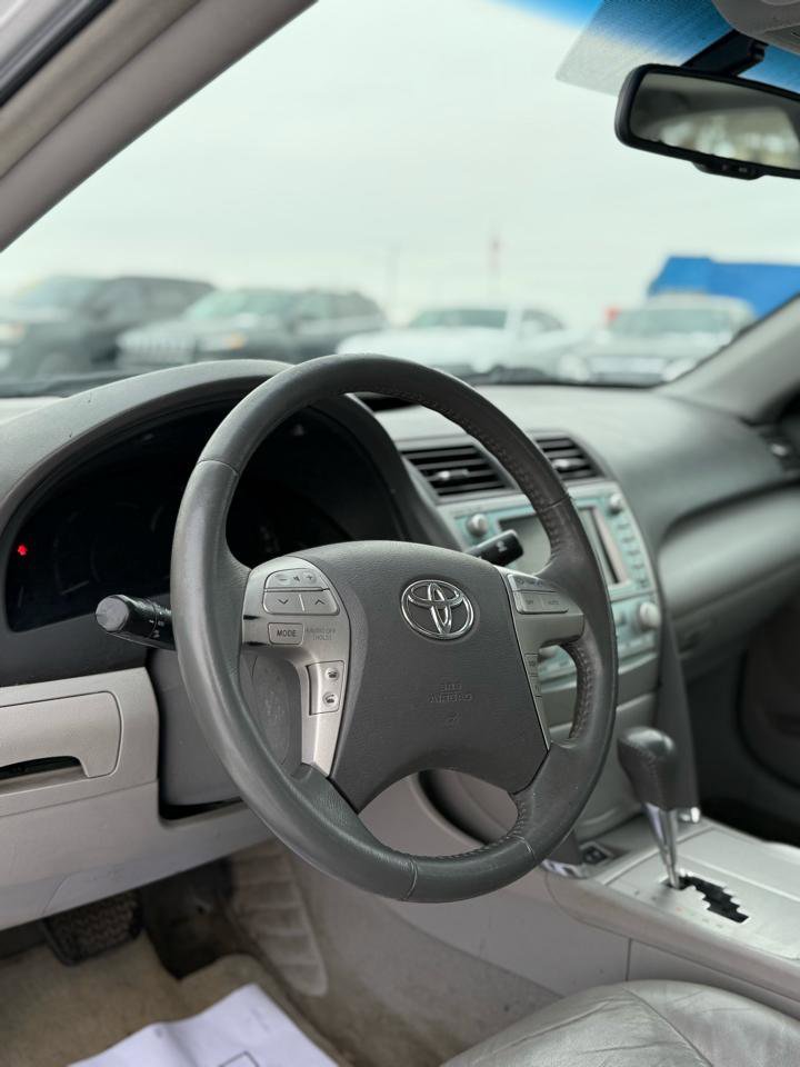 Used 2008 Toyota Camry Hybrid FWD image 9
