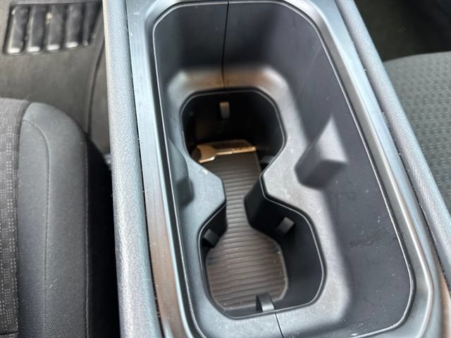 Used 2025 Nissan Kicks S FWD image 16