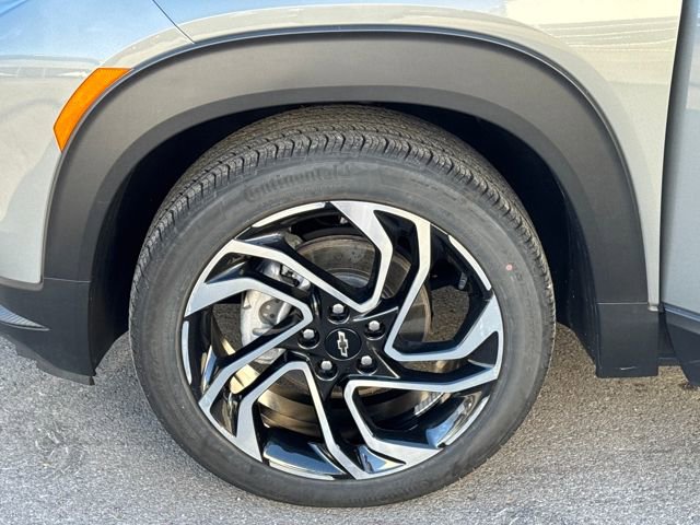 Used 2024 Chevrolet TrailBlazer RS w/ Driver Confidence Package image 21