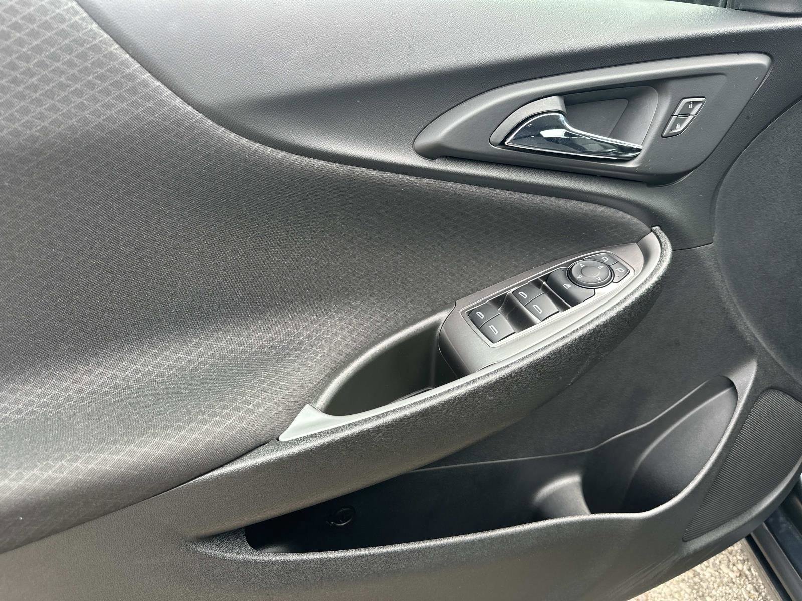 Certified 2020 Chevrolet Malibu LS FWD image 14