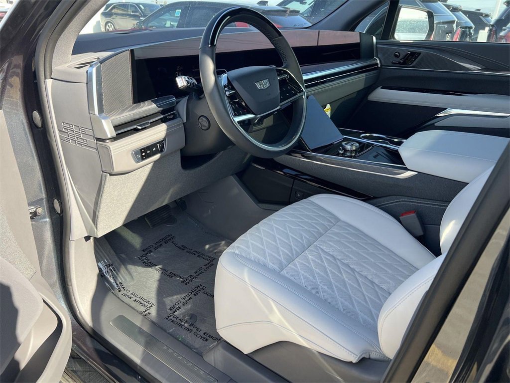New 2026 Cadillac Escalade IQ Luxury 1 image 9