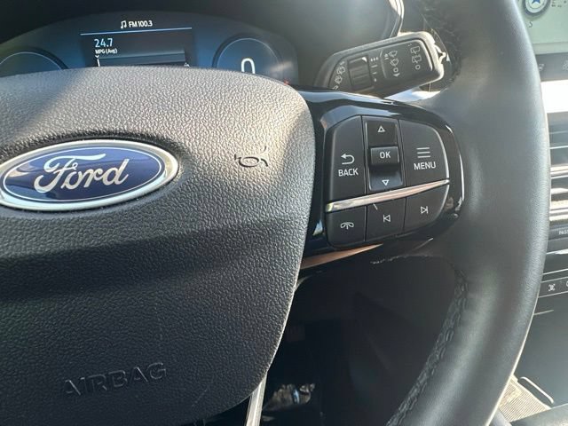 Used 2025 Ford Escape Platinum AWD/4WD image 21