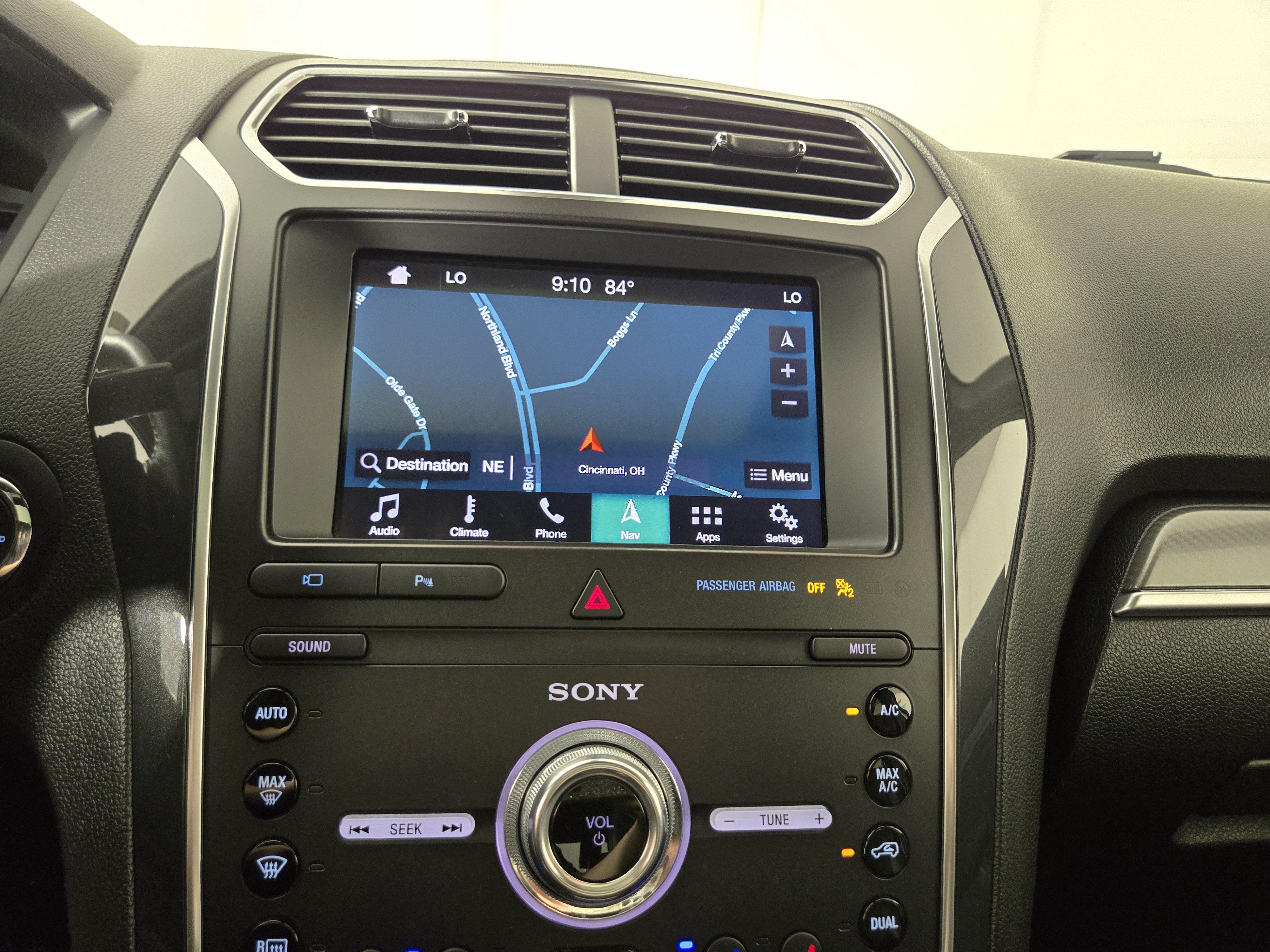 Used 2019 Ford Explorer Sport w/ Equipment Group 401A AWD/4WD image 21