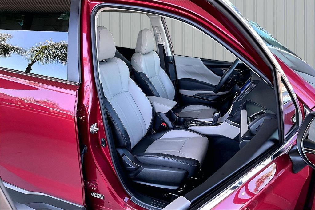 Used 2023 Subaru Forester Limited AWD/4WD image 18