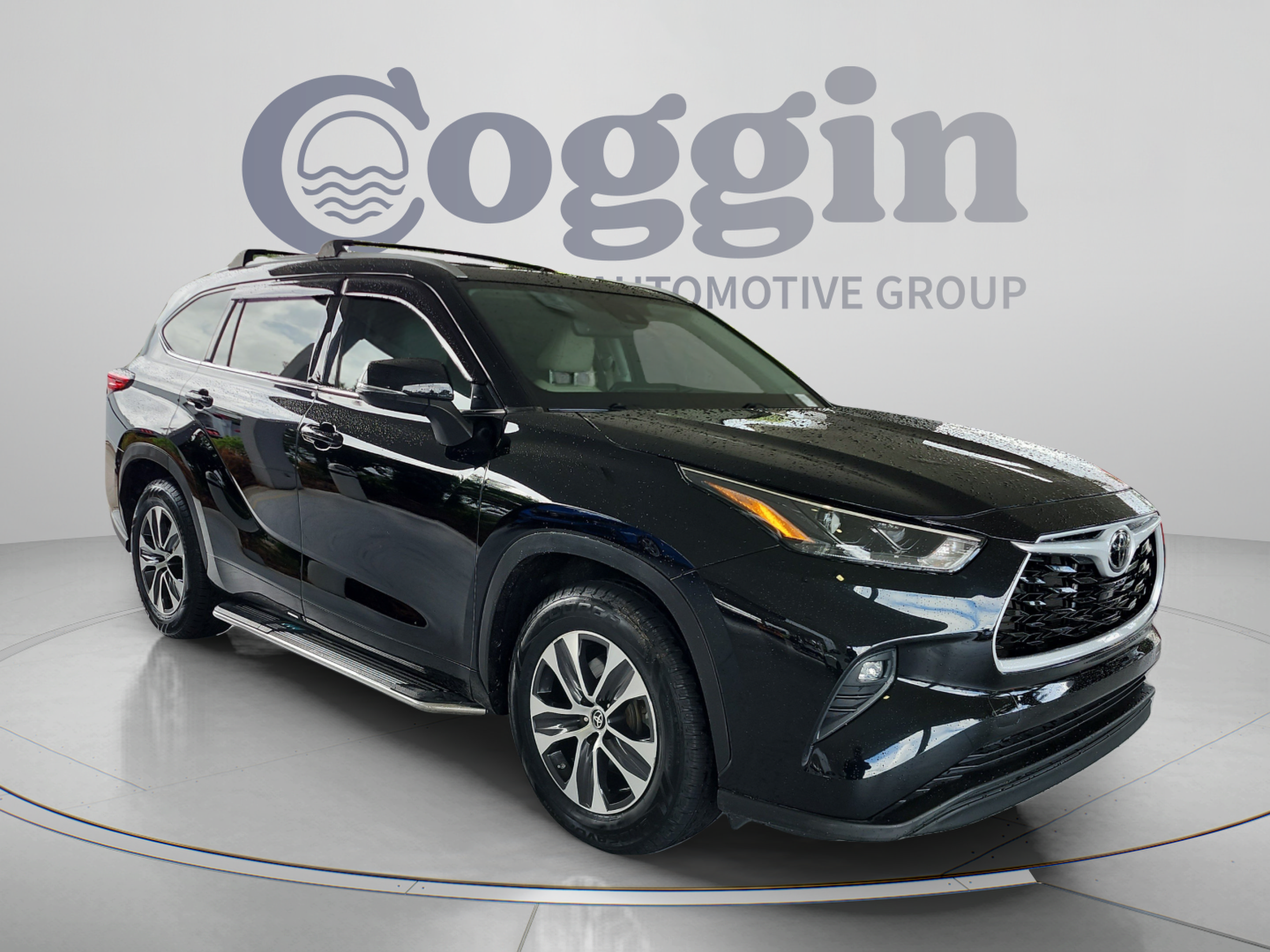 Used 2022 Toyota Highlander XLE FWD image 7