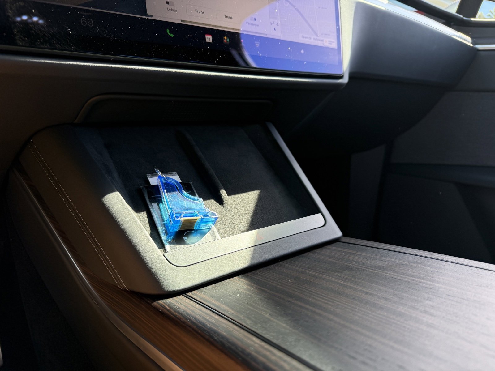 Used 2024 Tesla Model X image 22